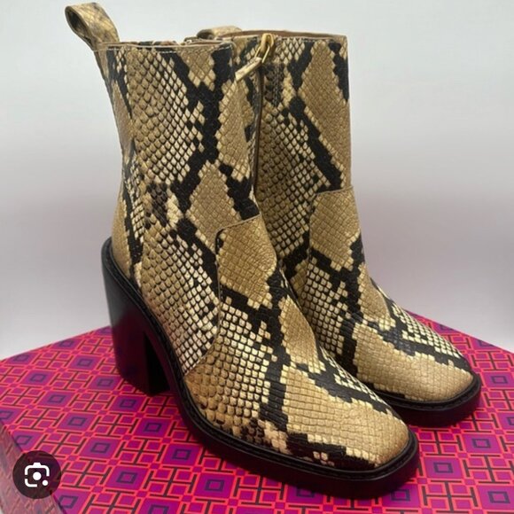 Tory Burch Shoes - Tory Burch Size 8.5 Snakeskin Boots